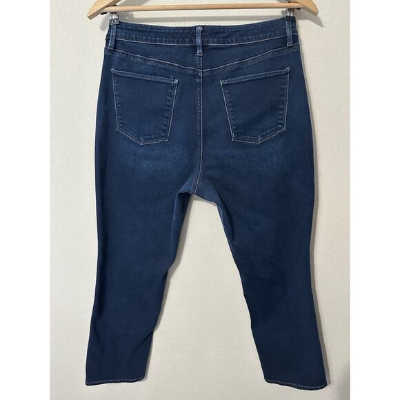 Talbots Flawless 5 Pocket Jean Women's Size 14P Curvy Straight Dark Wash Preppy - Picture 14 of 16